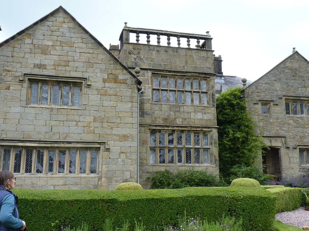Dutton Hall Gardens景点图片