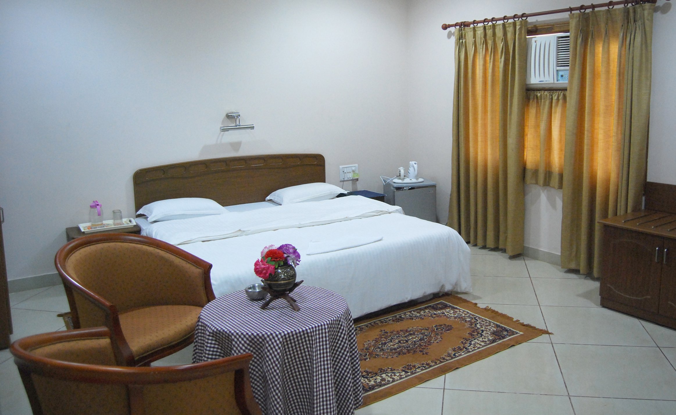 Hotel Mani Krishna-官方