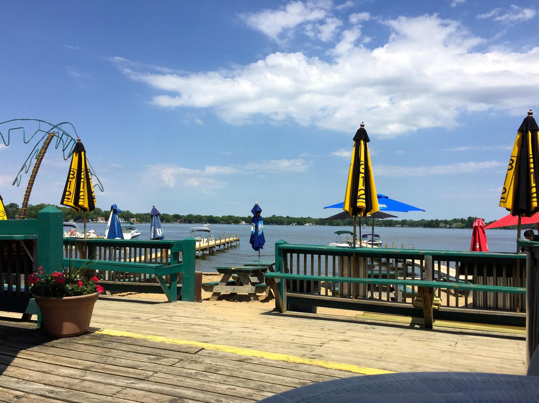 安提餐馆和美食-Sandbar Bar and Grille