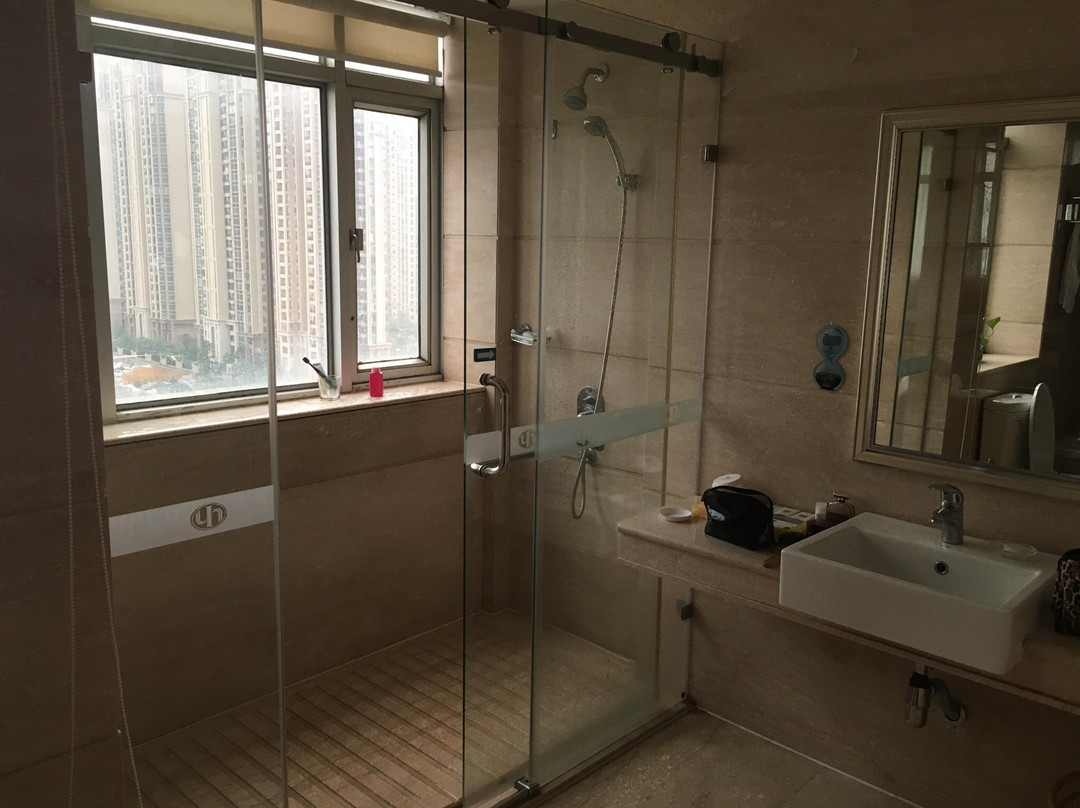 银濠假日酒店 主图