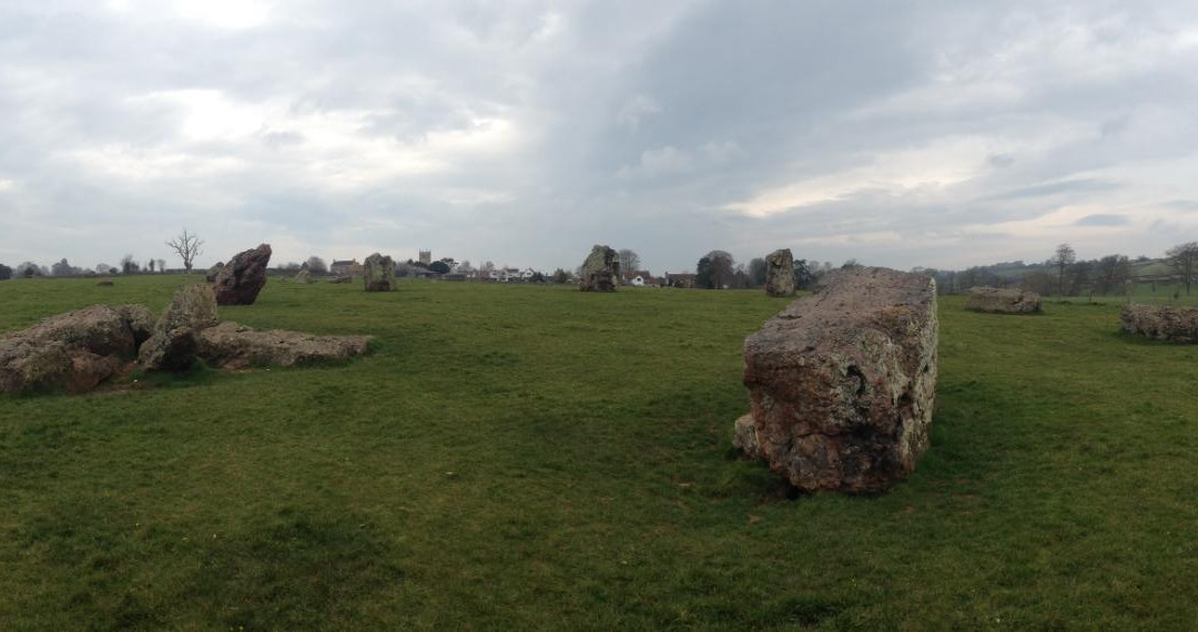 Stanton Drew Stone Circles & Cove景点图片