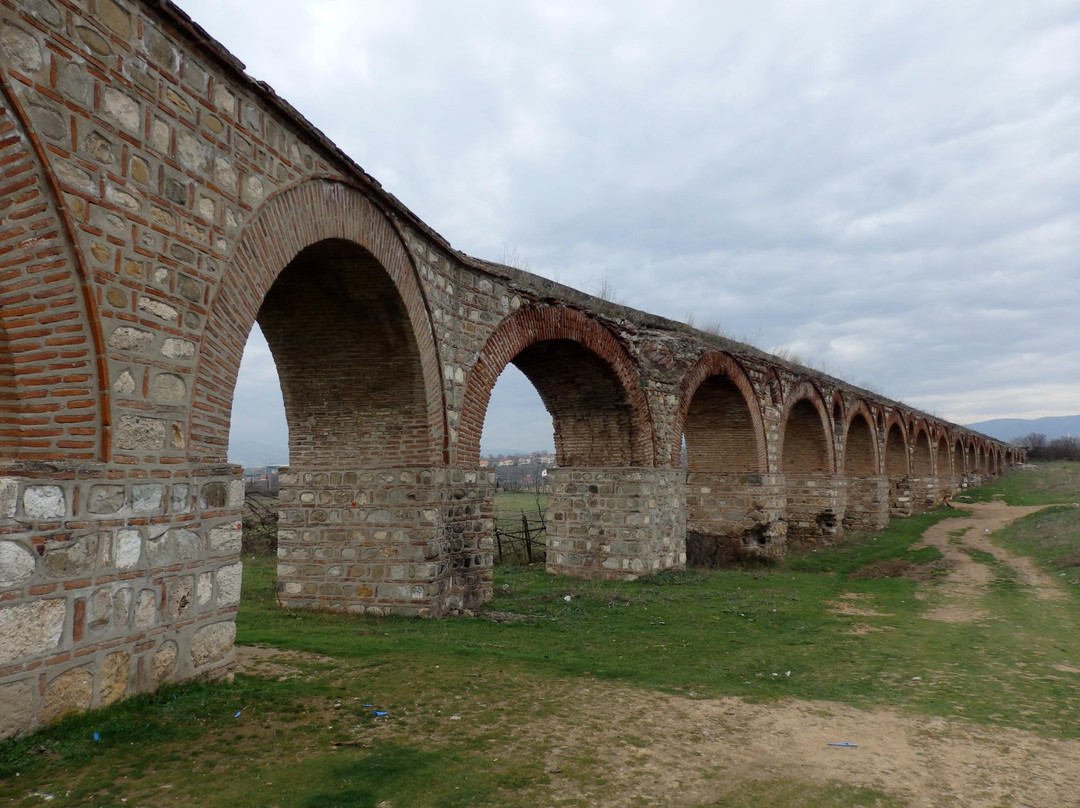 Skopje Aqueduct-斯科普里必去景点