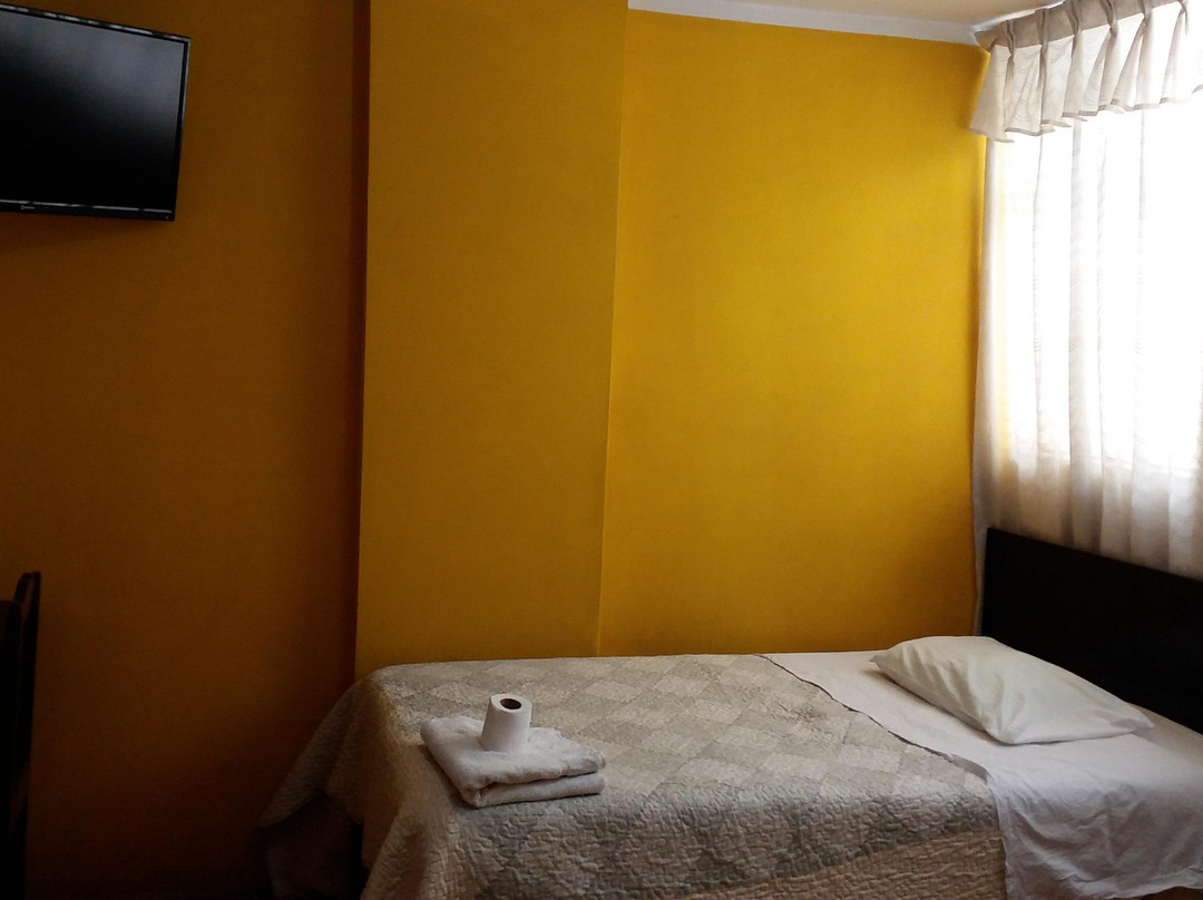 Hotel Santa Ana主图