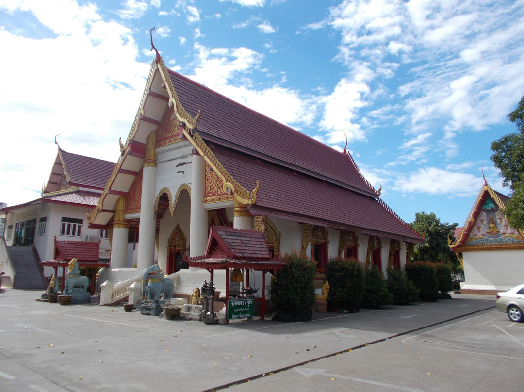 Wat Si Mongkhon Tai-莫达汉必去景点