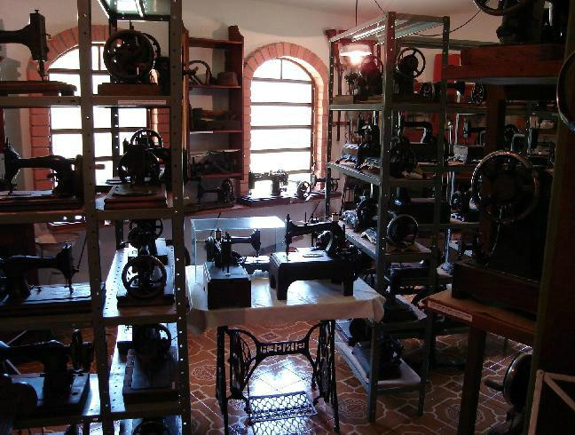 Museu de Antiguidades Máquinas de Costura景点图片
