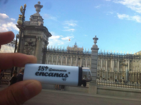 Encanas Bar-孔迪镇必去景点