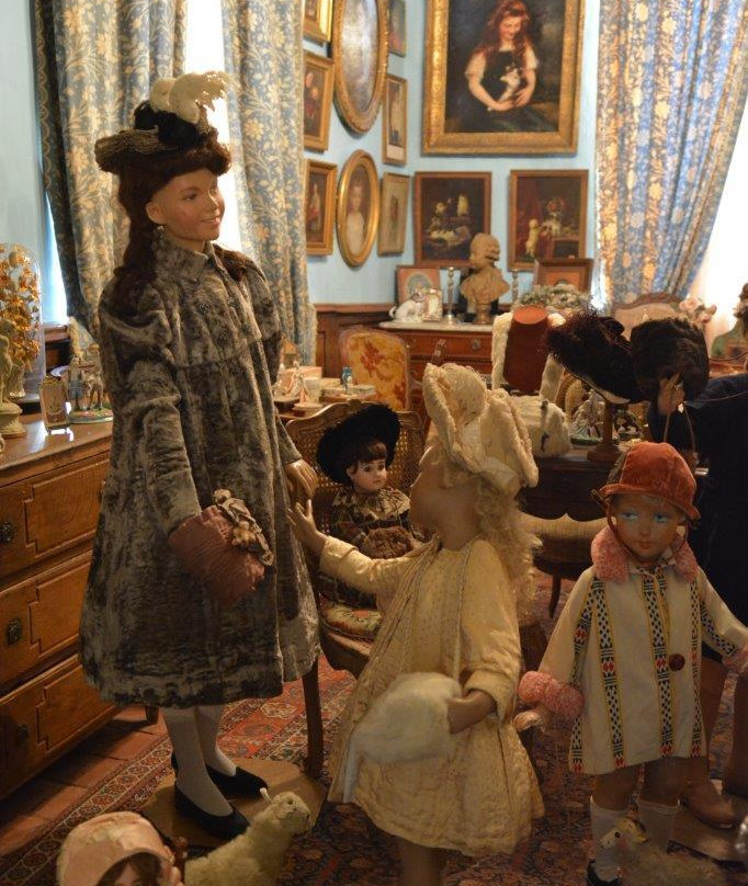 musee du costume Avallon-阿瓦隆必去景点