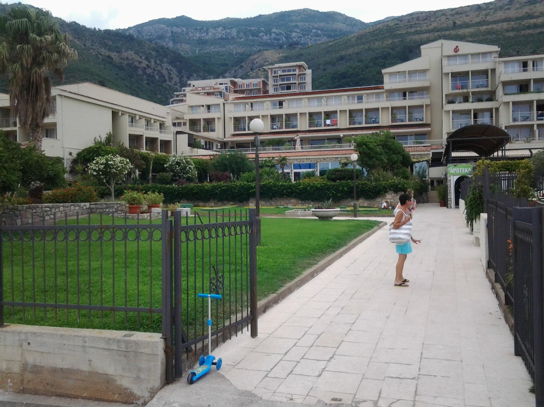 Rezevici酒店住宿-Hotel Petrovac