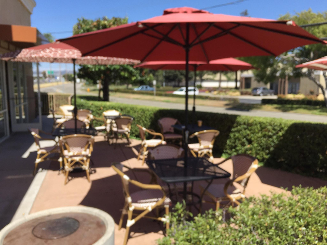 Edgewater Pizza & Mediterranean Food