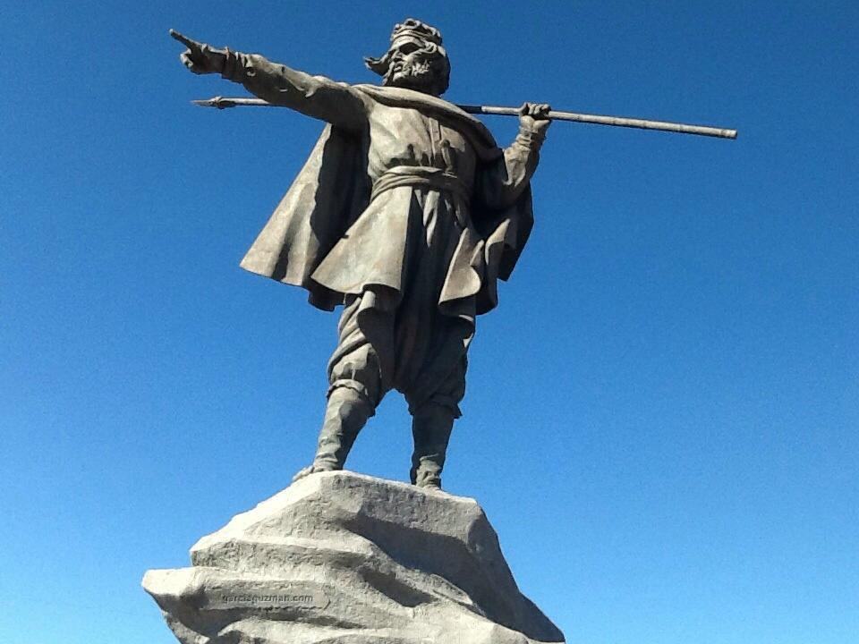 Monumento Chacho Penaloza景点图片