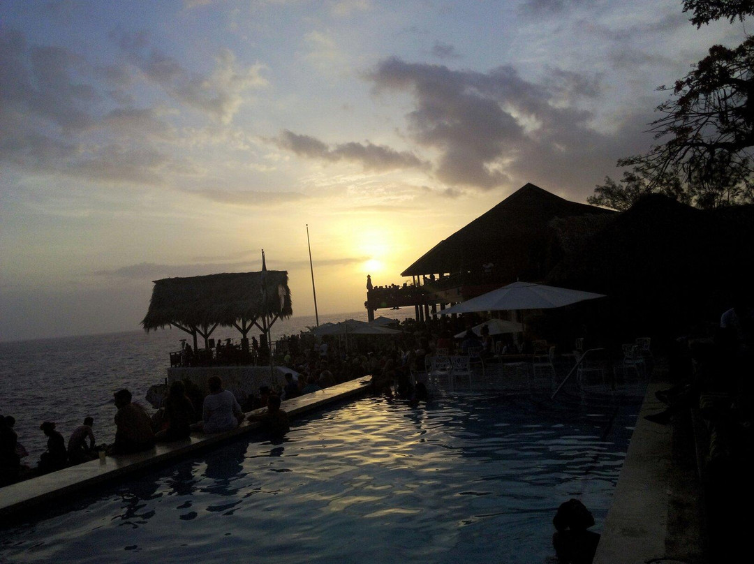 Webb Taxi Jamaica-蒙特戈贝必去景点