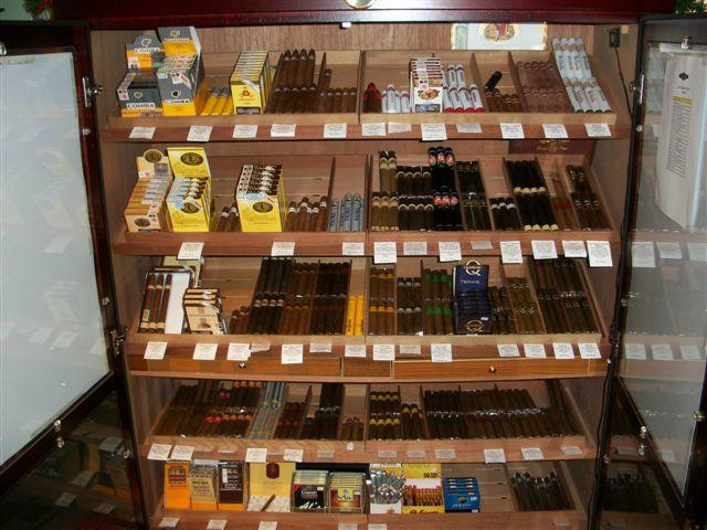 Antiques, Treasures & Treats-Arnprior必去景点