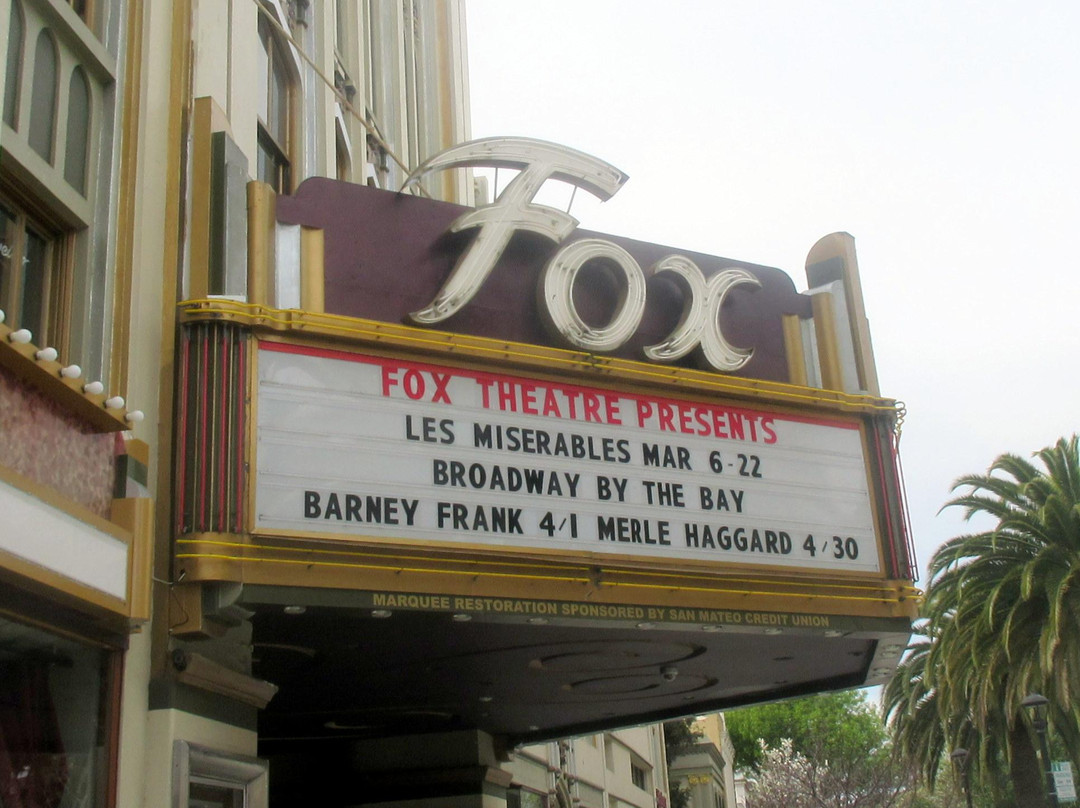 Fox Theatre-雷德伍德城必去景点