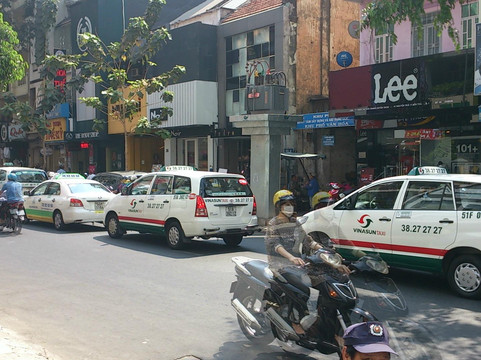 禅韵广场-胡志明市必去景点