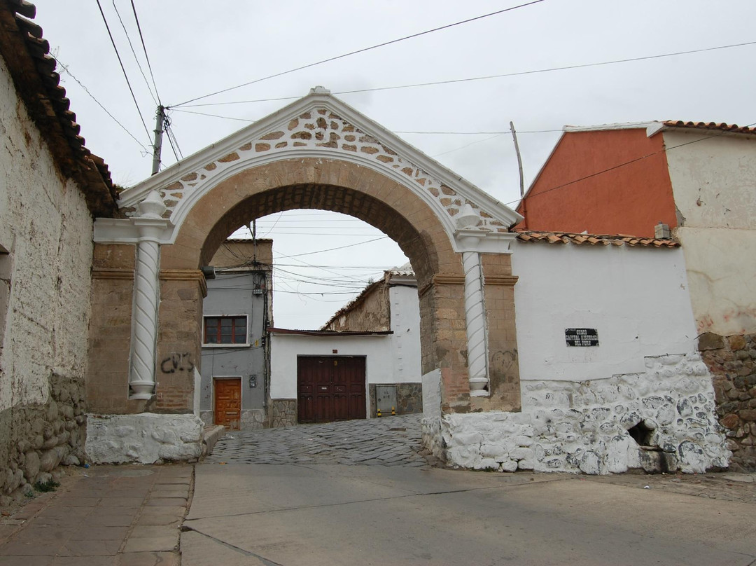 Arco de Cobija景点图片