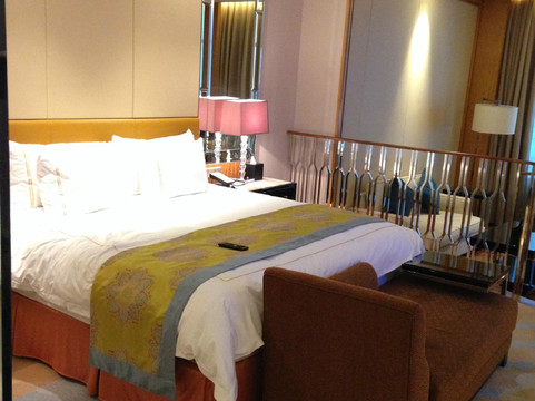 杭州雷迪森铂丽大饭店主图