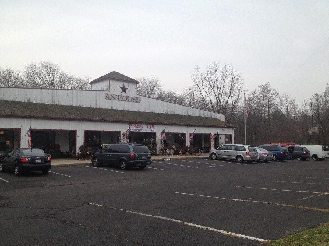 Bucks County Antique Gallery-Chalfont必去景点