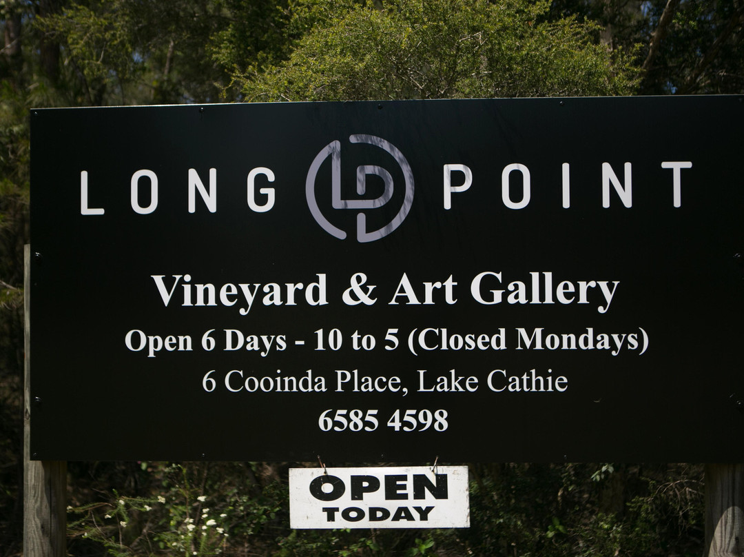Long Point Vineyard-Lake Cathie必去景点