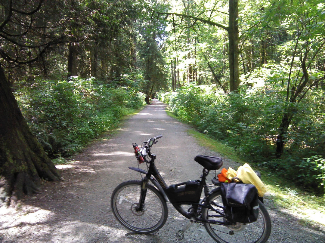 Traboulay Poco Trail-高贵林港必去景点