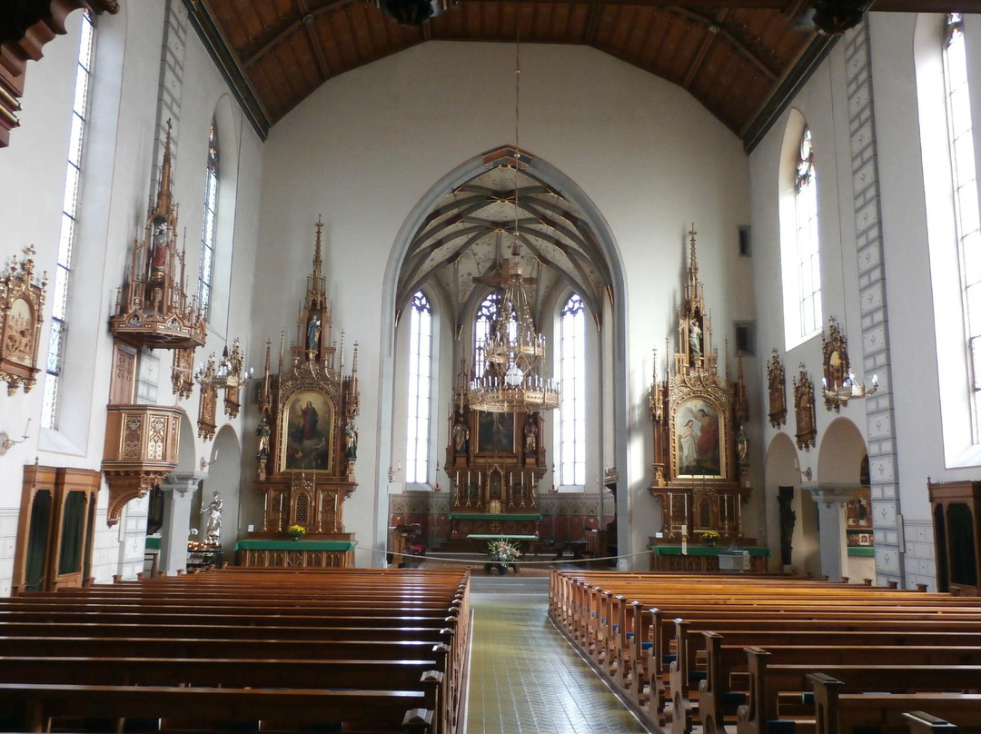 Parish Church of St. John-拉珀斯维尔必去景点