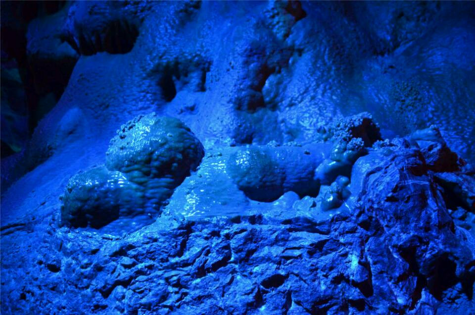 灵山聚龙洞-曲阳县必去景点