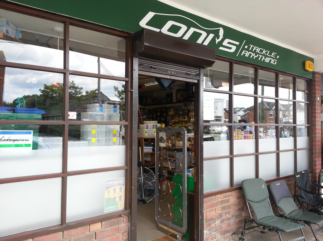 Loni's Angling Centre景点图片