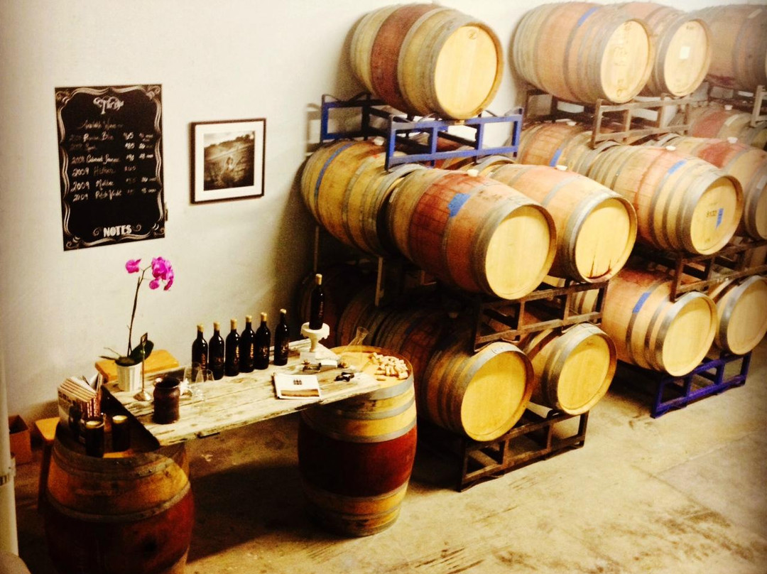 Turiya Wines-隆波克必去景点