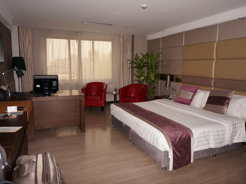 北京北邮科技大厦（蓟门桥地铁站店）主图