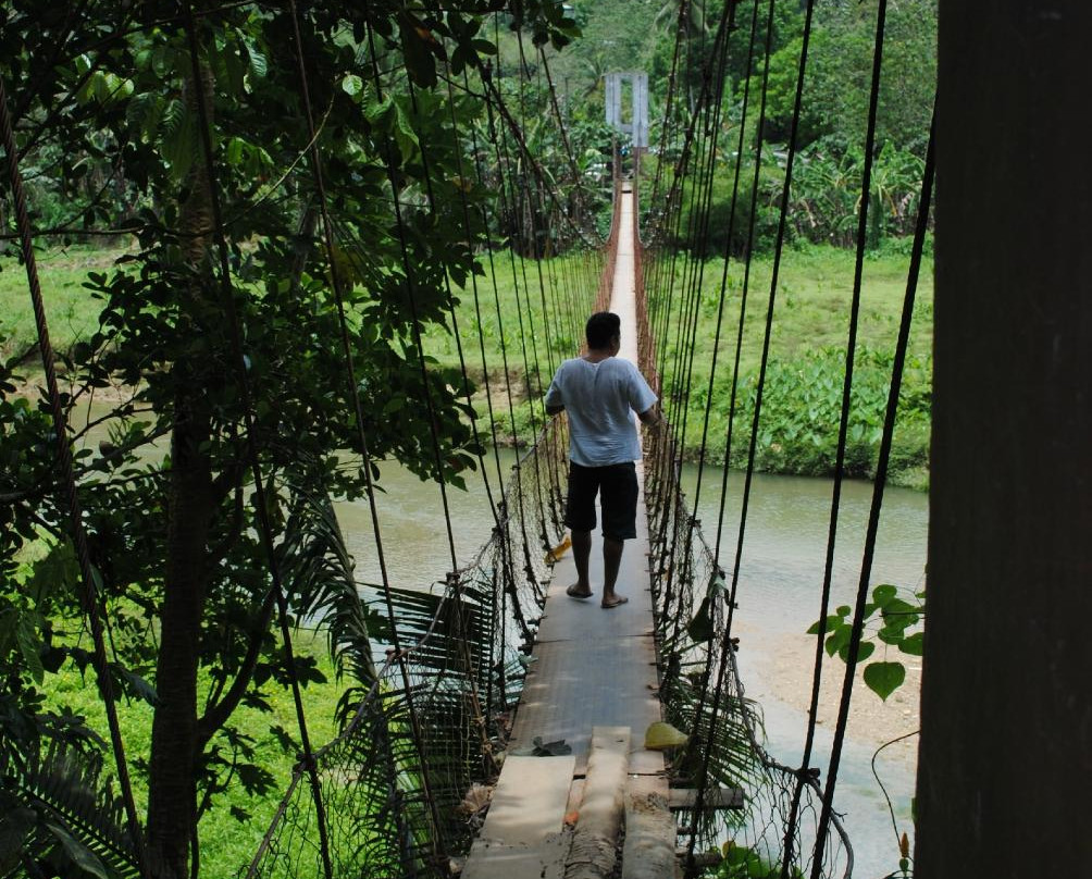 Tukuran Hanging Bridge景点图片