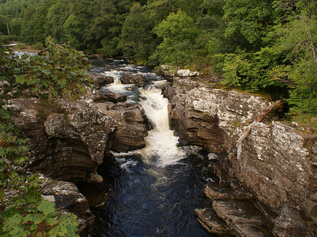 Invermoriston Falls景点图片