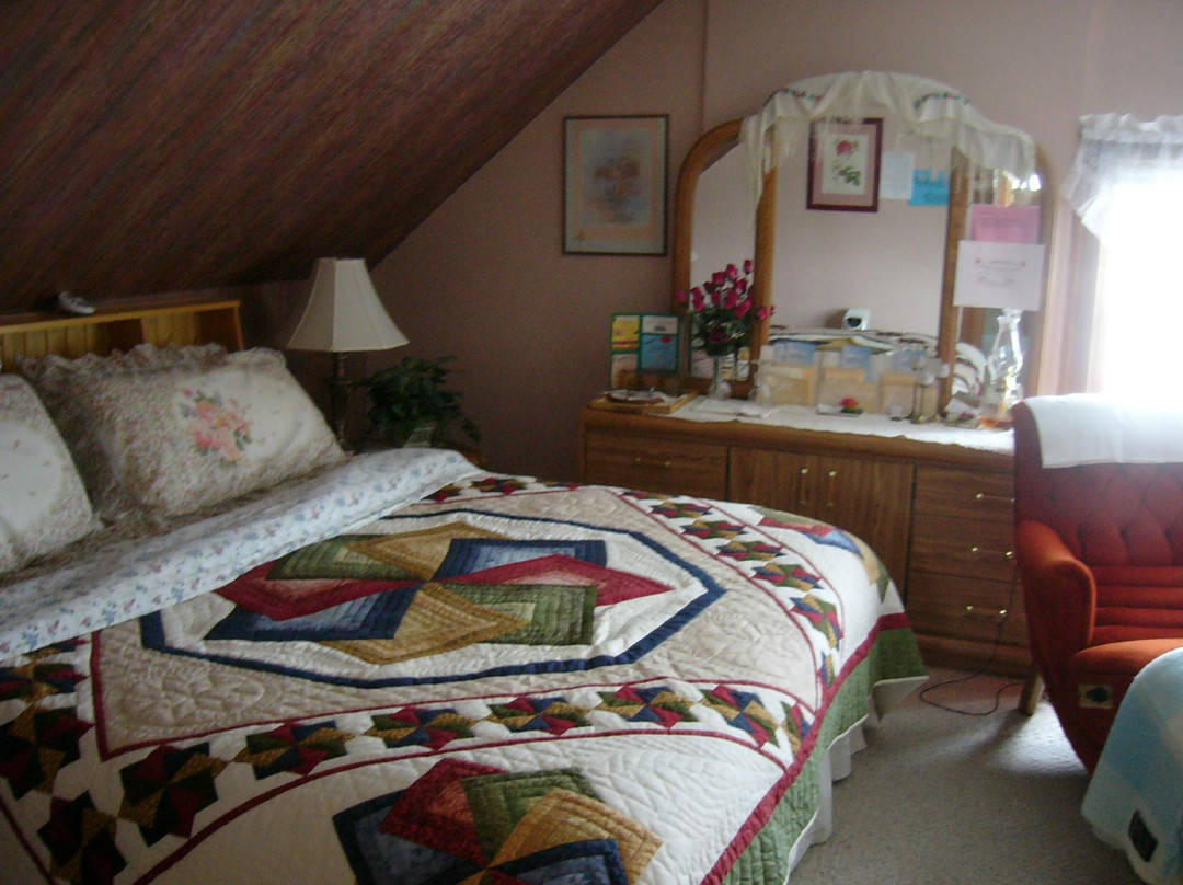 Ayton酒店住宿-10th Avenue Guest House & Suites