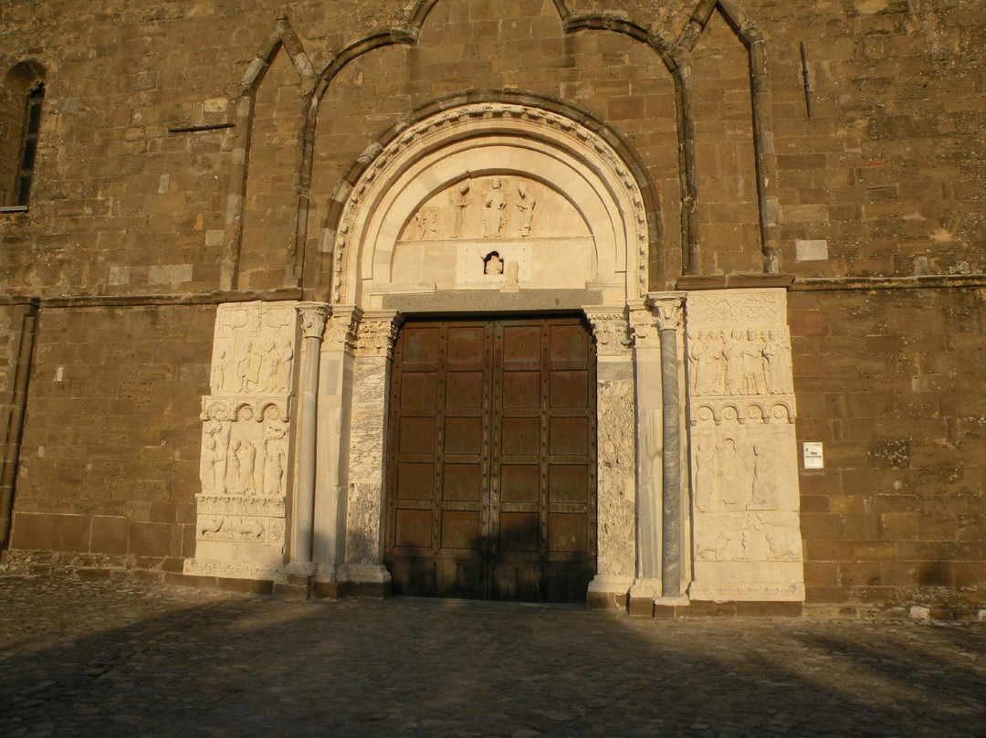 Abbazia di San Giovanni in Venere景点图片