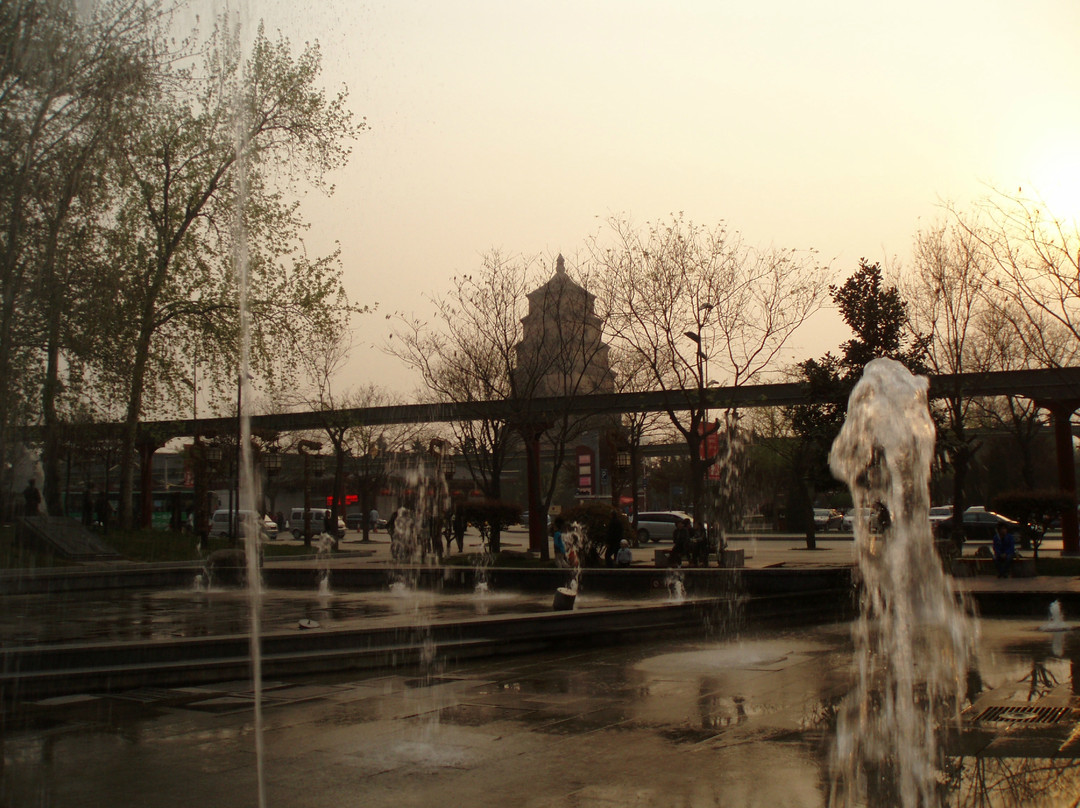 大雁塔北广场-西安市必去景点