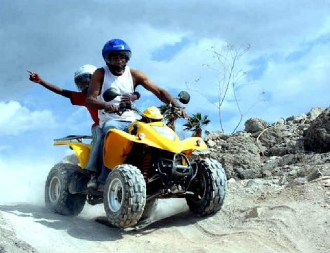 Quad Safari-阿罗纳必去景点