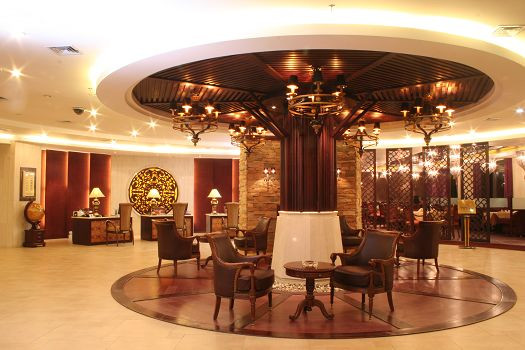 居易度假酒店主图