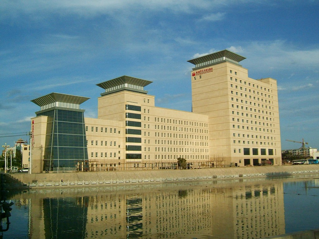 敦煌阳光沙州大酒店主图