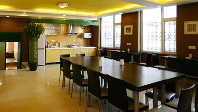 长春星月时尚酒店南湖二店主图