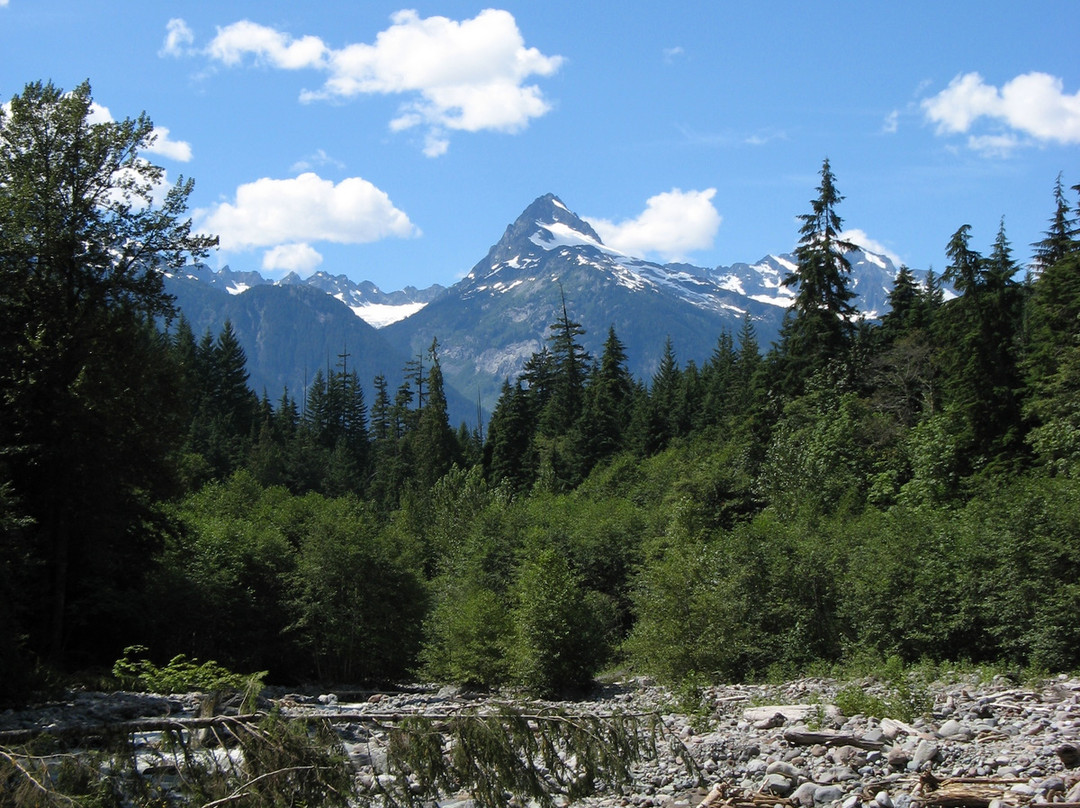 Alice Lake Provincial Park景点图片