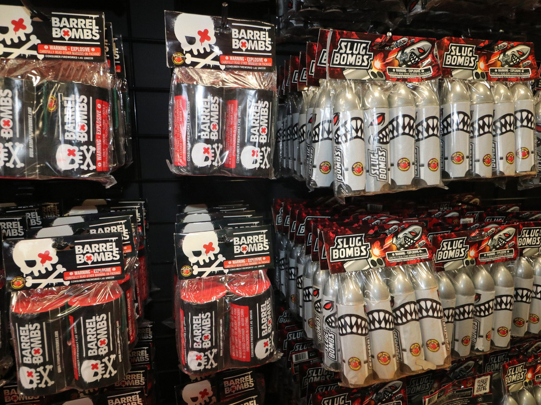 Red Apple Fireworks - Pahrump, Nv-帕朗必去景点