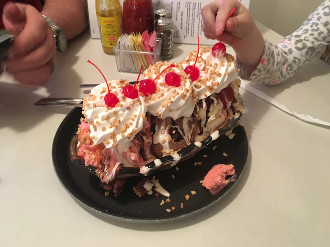 Dellroy餐馆和美食-Magnolia Taggarts at Isaac Miller Inn