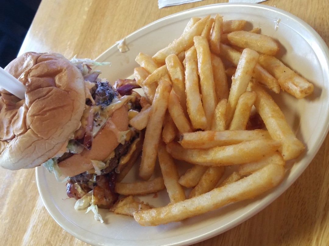 Fortuna餐馆和美食-Burgher Haus