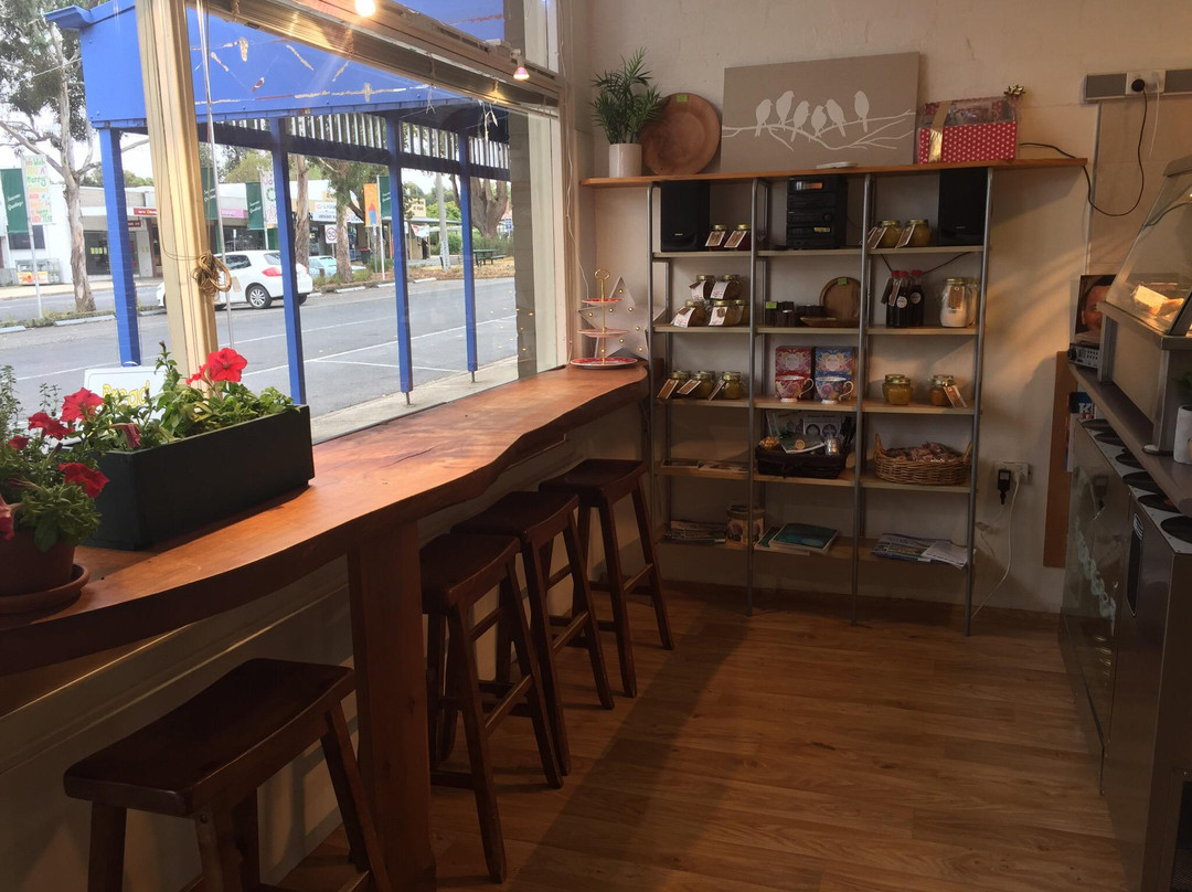 Meeniyan餐馆和美食-Bread & Pickles