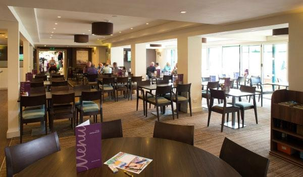 Hoebridge Cafe Bar and Grill