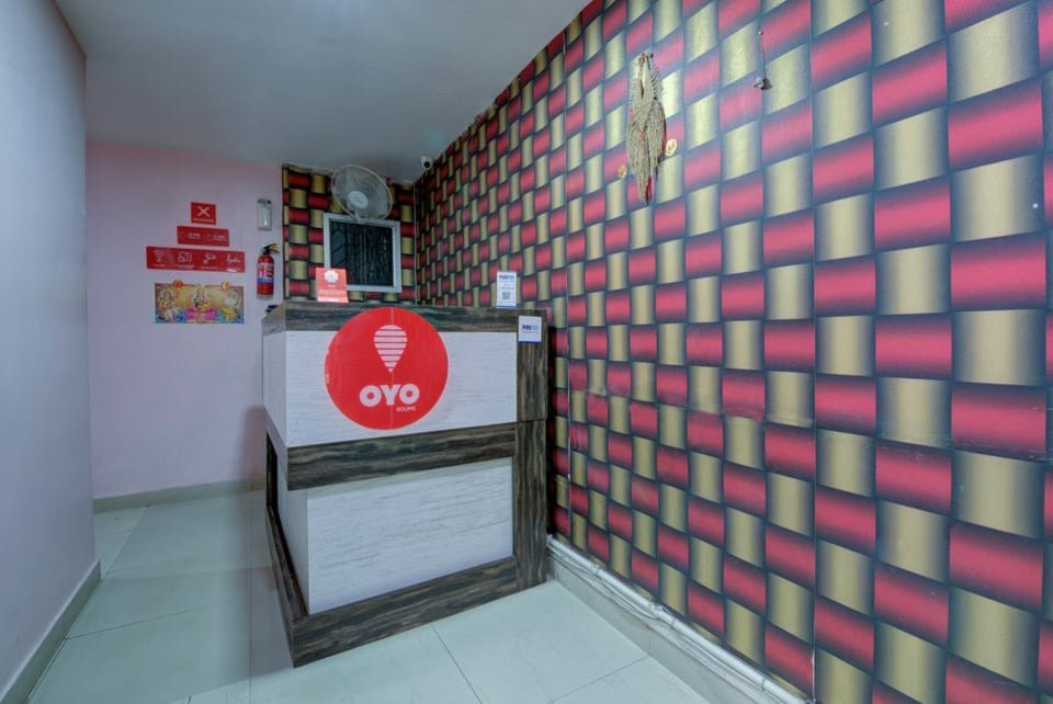 OYO 14579 The Hangout主图