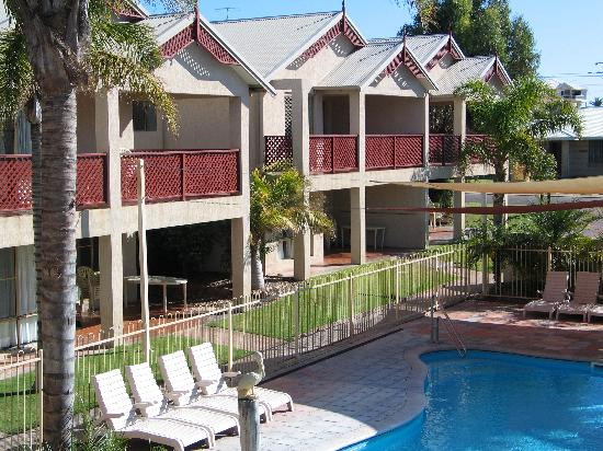 Pelican Shore Villas