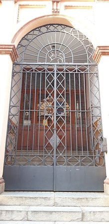 Mercat Municipal de Canet de Mar-Canet de Mar必去景点