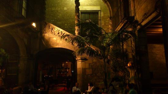 Palau Dalmases Flamenco 剧场-巴塞罗那必去景点