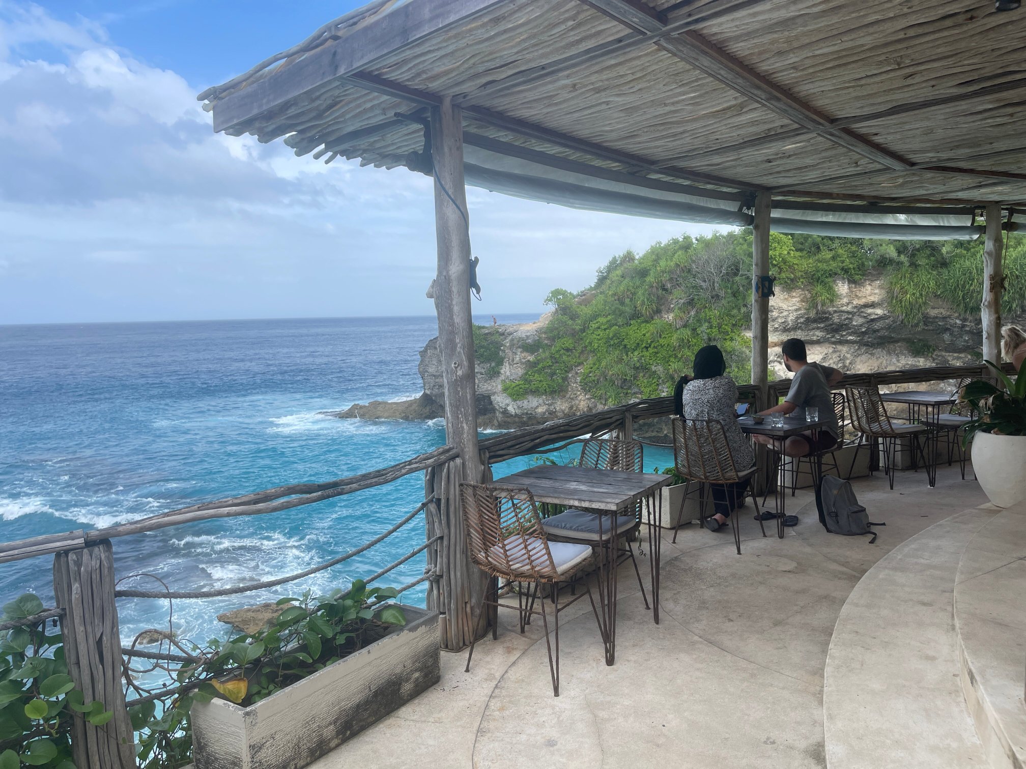 Blue Lagoon Avia Villas-餐饮