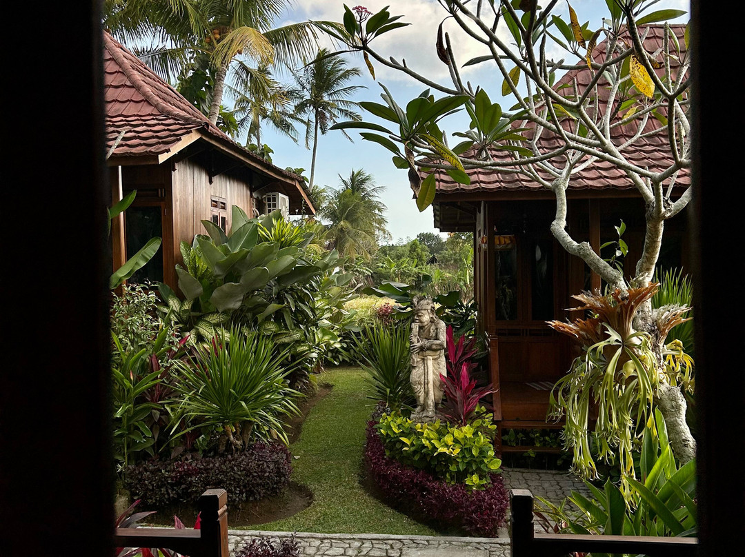 The Dukuh Retreat主图