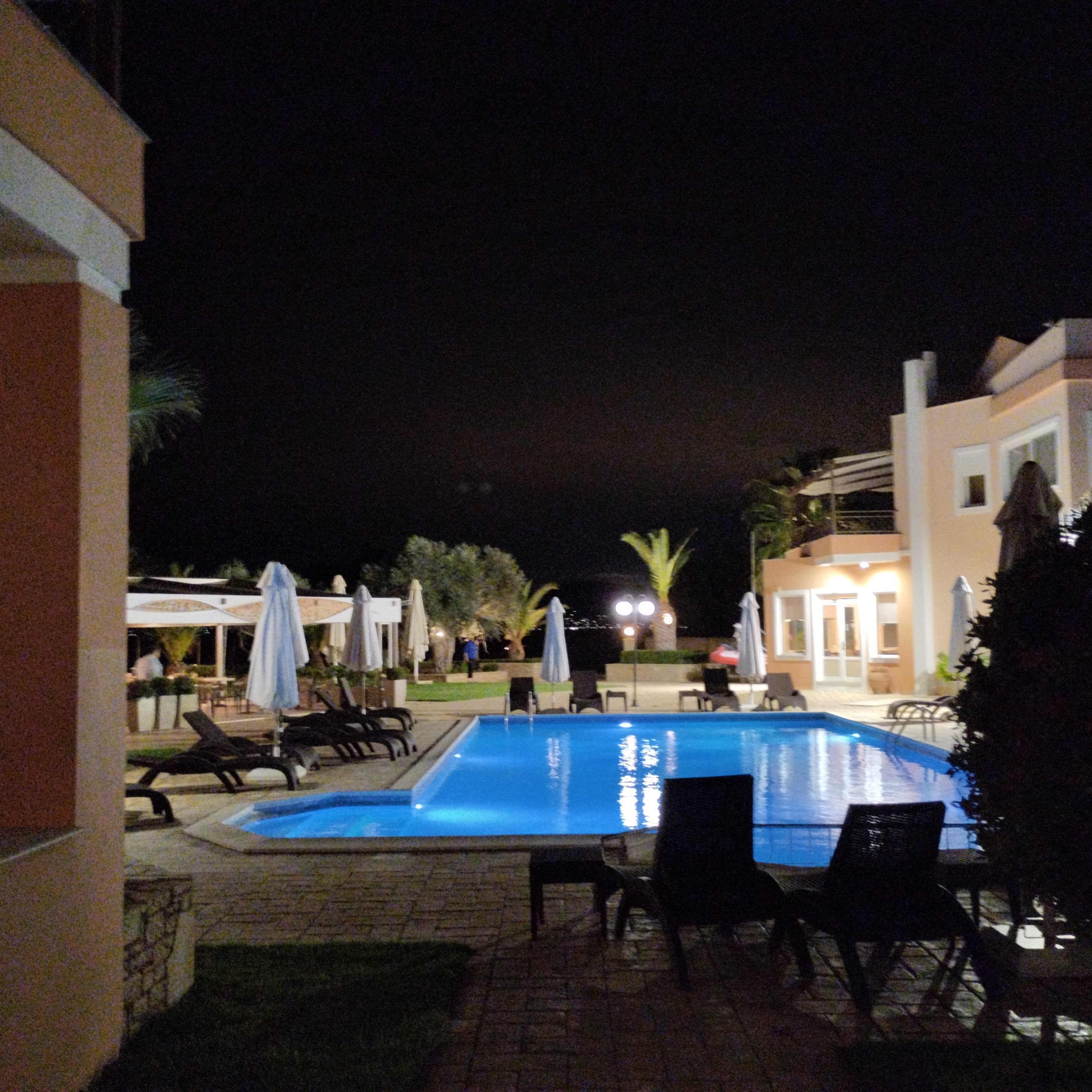 Avantis Suites Hotel-官方